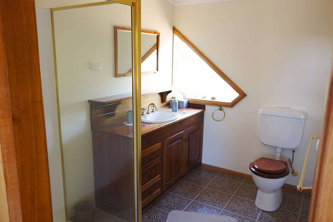 Bathroom Upstairs